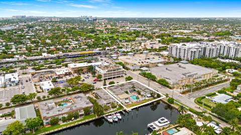 2601 NE 1st Street #17, Pompano Beach FL - photo 22 of 25