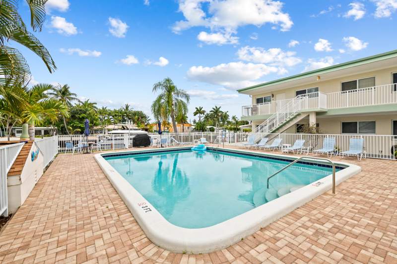 1 bedroom Condominium at 2601 NE 1st Street #17, Harbor Place Condo, Pompano Beach — photo 2