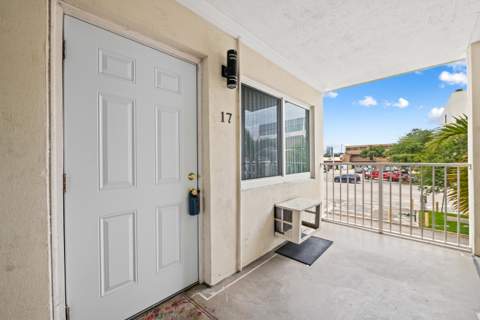 2601 NE 1st Street #17, Pompano Beach FL - photo 24 of 25