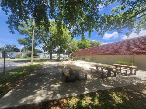 290 NW 218th Way #Lot 473, Pembroke Pines FL - photo 12 of 16