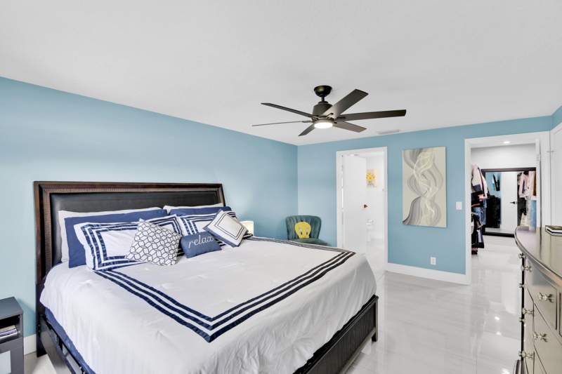 3 bedroom Single Family Residence at 8411 Theresa Road, Le Chalet Iv-B, Boynton Beach — photo 4