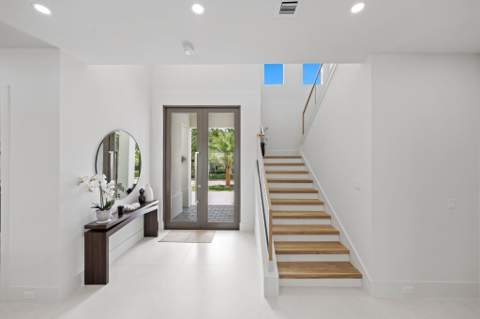 1160 Emerald Drive, Riviera Beach FL - photo 20 of 86