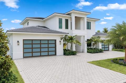1160 Emerald Drive, Riviera Beach FL - photo 7 of 86
