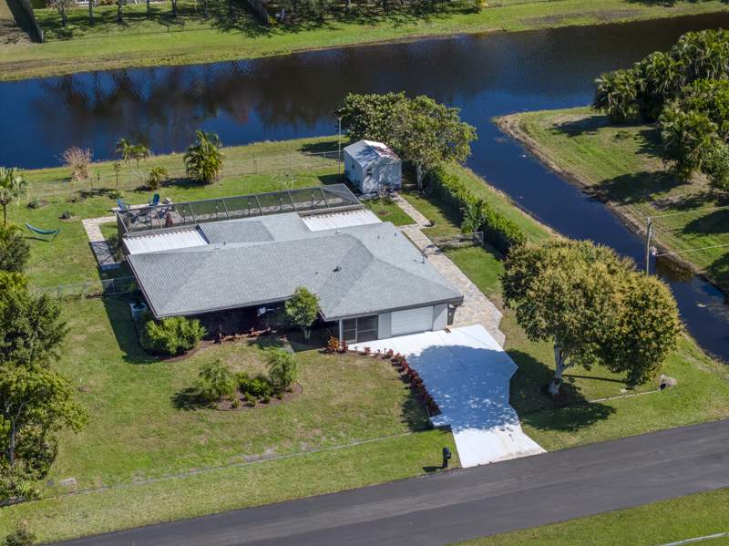 3 bedroom Single Family Residence at 2513 SE Hallahan Street, Port St Lucie Section 40, Port St. Lucie — photo 4