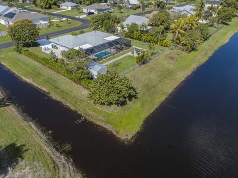 2513 SE Hallahan Street, Port St. Lucie FL - photo 6 of 36