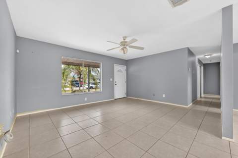 261 SW Cherryhill Road, Port St. Lucie FL - photo 6 of 37
