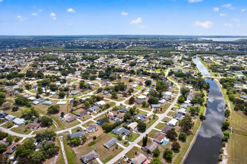 261 SW Cherryhill Road, Port St. Lucie FL - photo 21 of 37