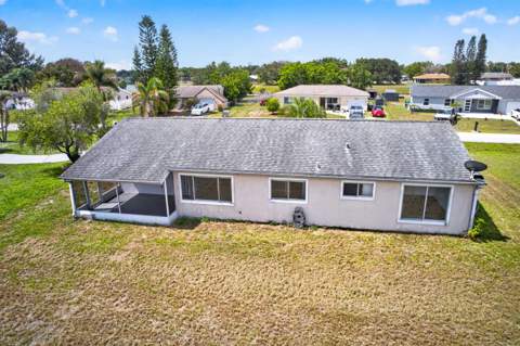 261 SW Cherryhill Road, Port St. Lucie FL - photo 23 of 37