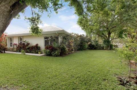 1092 Bedford Avenue, Palm Beach Gardens FL - photo 16 of 18