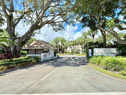 811 Oak Harbour Drive, Juno Beach FL - photo 20 of 48
