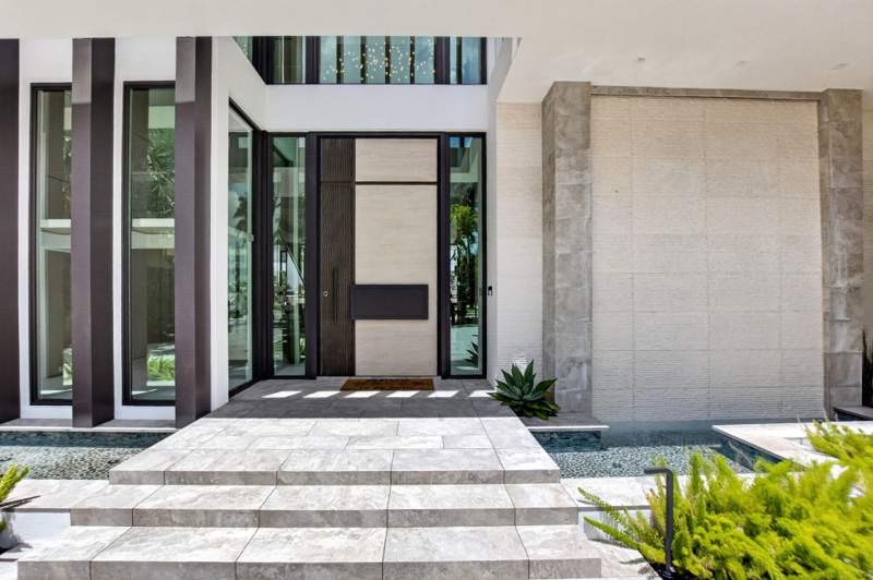 5 bedroom Single Family Residence at 6960 Lake Estates Court, St Andrews Country Club, Boca Raton — photo 2
