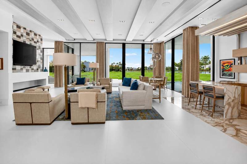5 bedroom Single Family Residence at 6960 Lake Estates Court, St Andrews Country Club, Boca Raton — photo 5