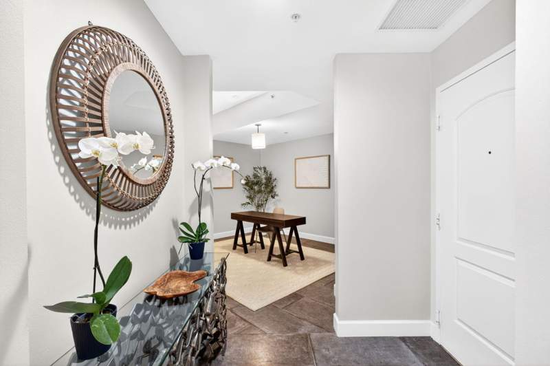 2 bedroom Condominium at 801 S Olive Avenue #614, One City Plaza Condo, West Palm Beach — photo 2