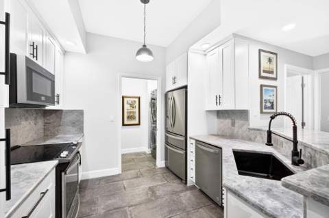 801 S Olive Avenue #614, West Palm Beach FL - photo 9 of 52