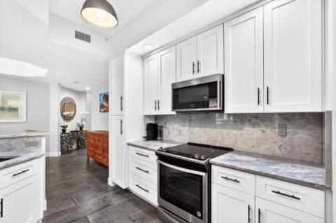 801 S Olive Avenue #614, West Palm Beach FL - photo 11 of 52