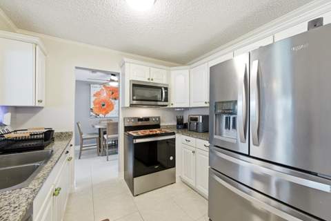 4629 NW 45th Court, Tamarac FL - photo 15 of 48