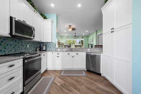 1822 SW Willowbend Lane, Palm City FL - photo 15 of 81