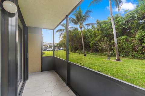 567 Trace Circle #104, Deerfield Beach FL - photo 14 of 20