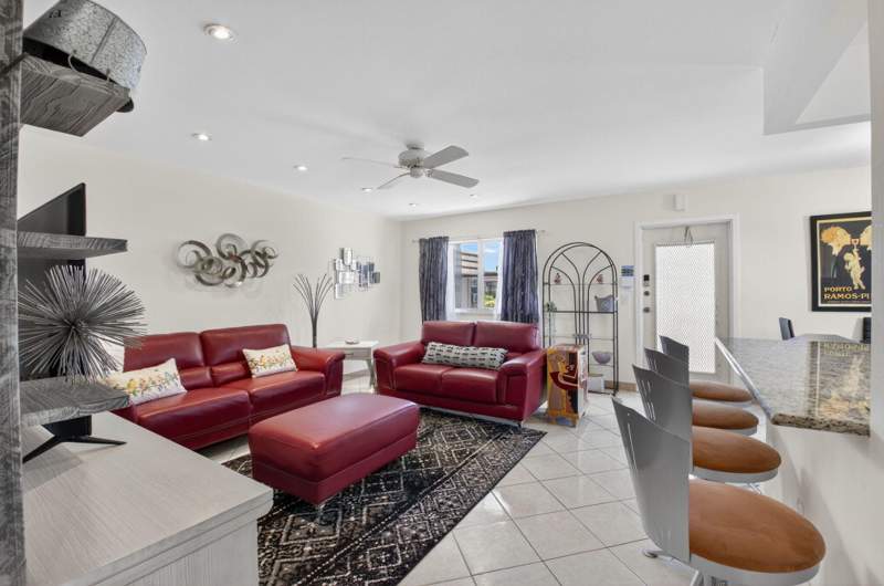 2 bedroom Villa at 360 Seville #O, Kings Point - Seville, Delray Beach — photo 4