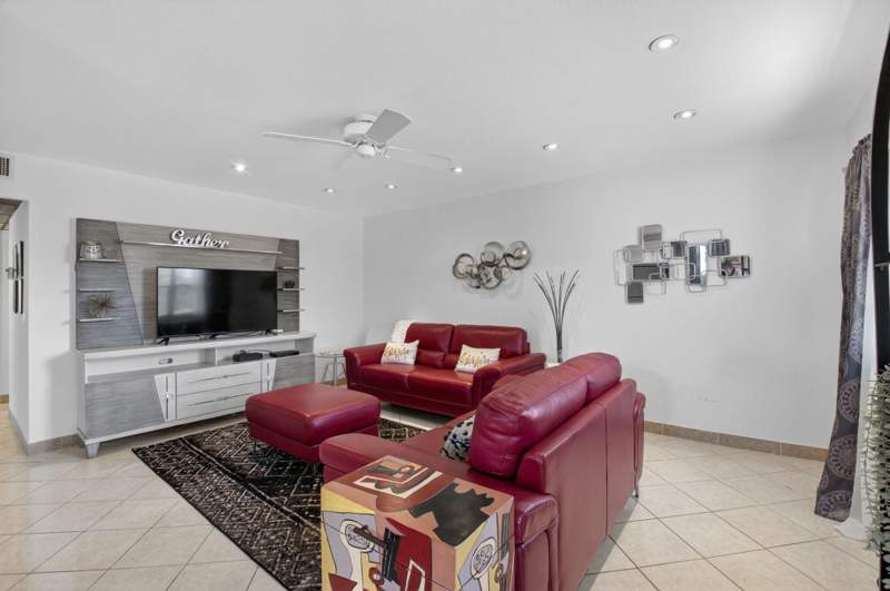 2 bedroom Villa at 360 Seville #O, Kings Point - Seville, Delray Beach — photo 5