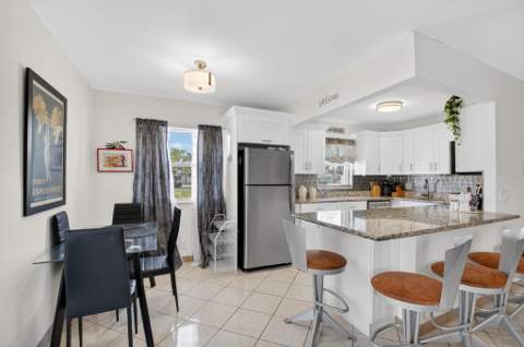 360 Seville #O, Delray Beach FL - photo 6 of 30