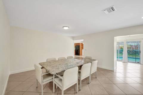 4721 Sarazen Drive, Hollywood FL - photo 12 of 46