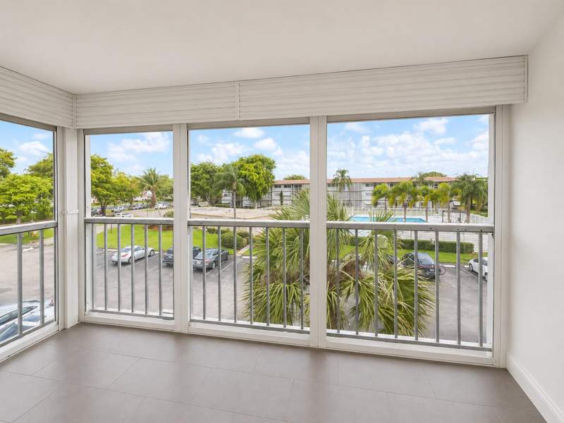 1 bedroom Condominium at 1201 Hillcrest Court #315, Hillcrest Country Club Apts No 7, Hollywood — photo 3