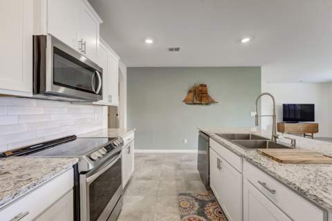 10519 SW Vasari Way, Port St. Lucie FL - photo 15 of 41