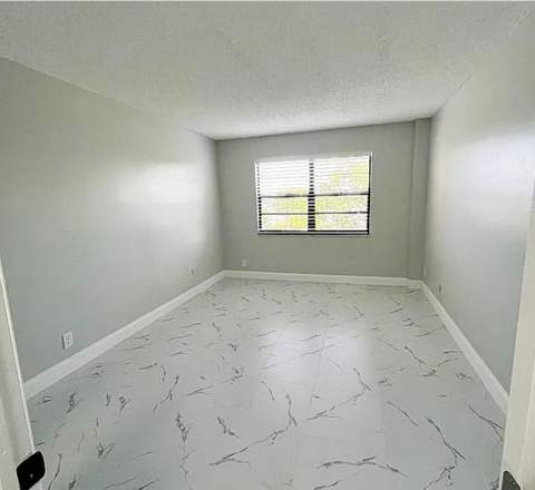 4640 W Lucerne Lakes Blvd Boulevard #505, Lake Worth FL - photo 10 of 16