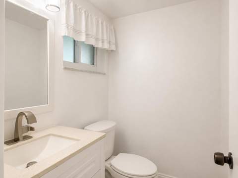 1201 Hillcrest Court #315, Hollywood FL - photo 13 of 19