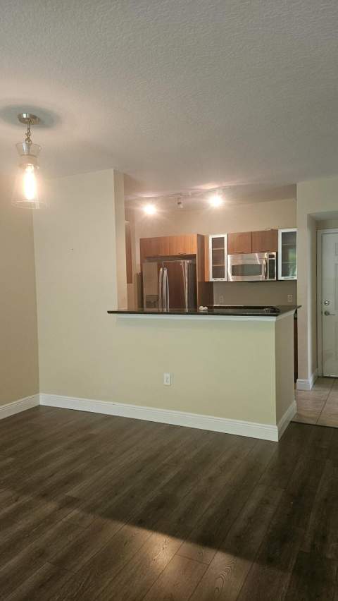 700 E Boynton Beach Boulevard #407, Boynton Beach FL - photo 8 of 23
