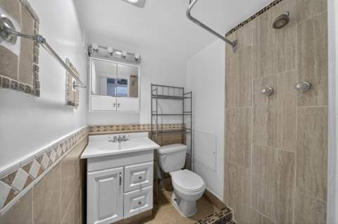 1410 S Federal Highway #303, Lake Worth Beach FL - photo 12 of 14