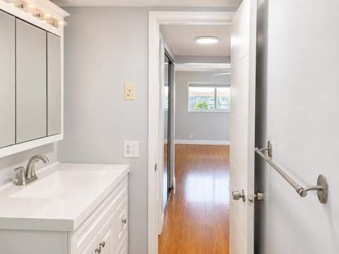 1201 Hillcrest Court #315, Hollywood FL - photo 12 of 19
