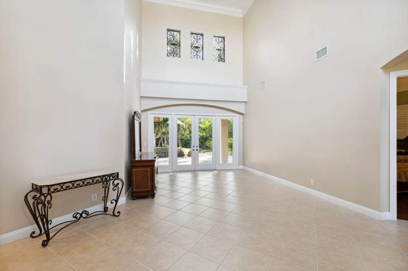 5 bedroom Single Family Residence at 10380 Trianon Place, Versailles, Wellington — photo 5