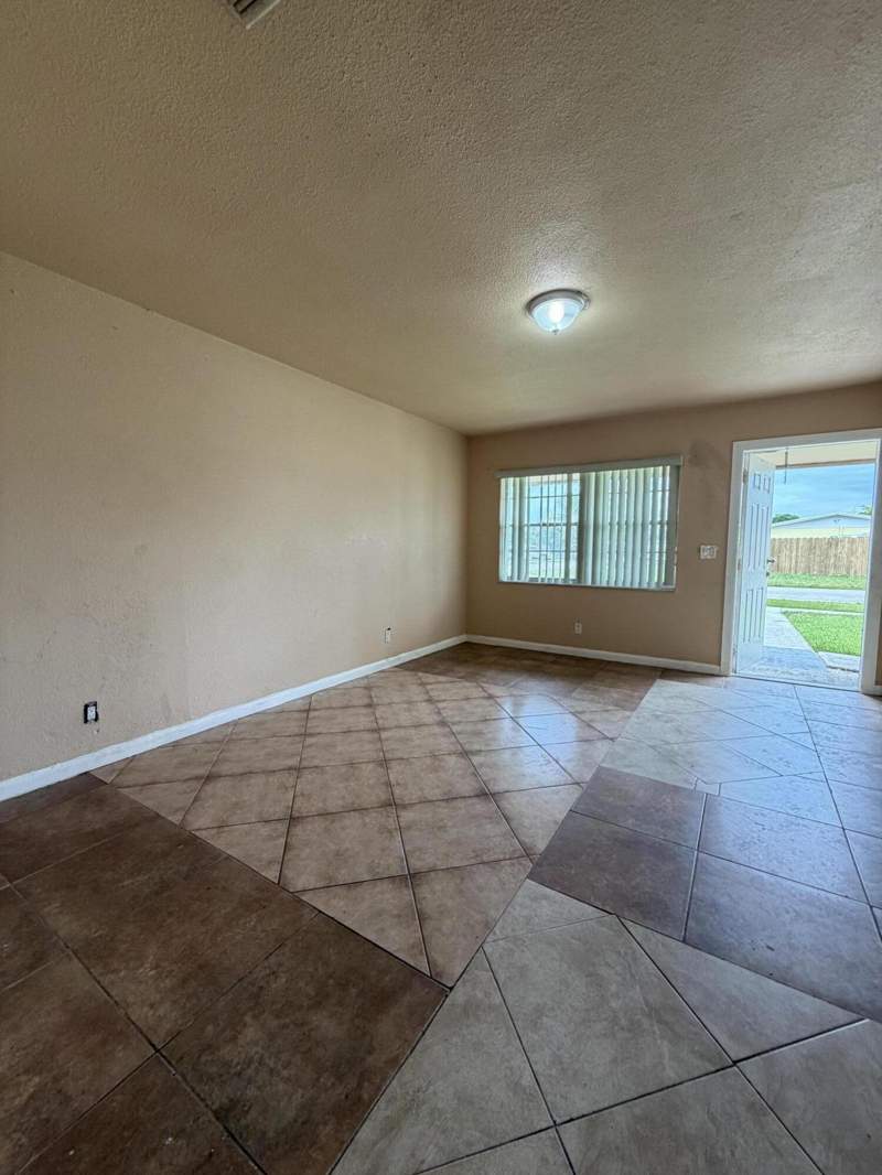 3 bedroom Villa at 3243 Grove Road, Ridge Grove Estates, Boynton Beach — photo 5