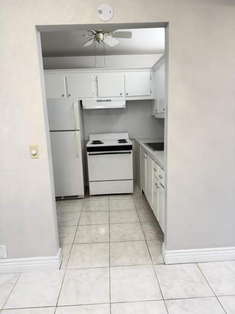 179 Windsor H, West Palm Beach FL - photo 14 of 33