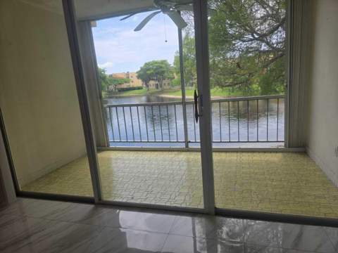 5750 NW 64th Avenue #201, Tamarac FL - photo 18 of 24