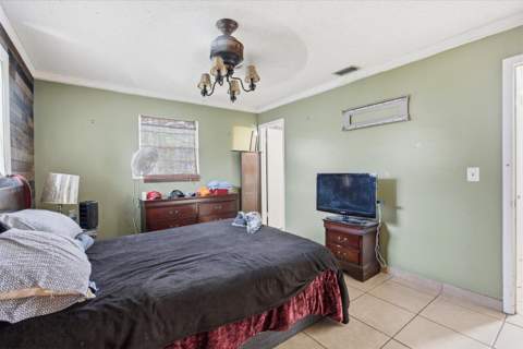 325 NW Dearman Street, Port St. Lucie FL - photo 15 of 28