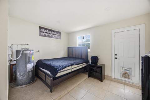325 NW Dearman Street, Port St. Lucie FL - photo 21 of 28