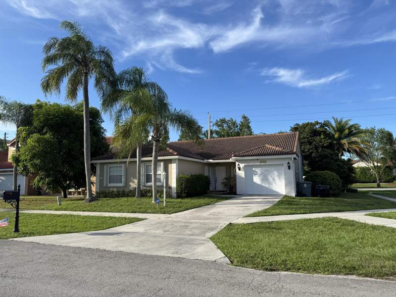 3 bedroom Single Family Residence at 18750 Caspian Circle, Boca Landings, Boca Raton — photo 2