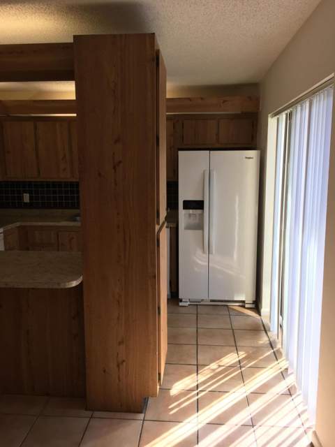 2233 White Pine Circle #D, Greenacres FL - photo 8 of 17