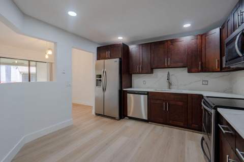 5710 Coach House Circle #G, Boca Raton FL - photo 8 of 24
