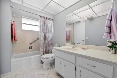 2900 NW 47th Terrace #304b, Lauderdale Lakes FL - photo 10 of 18