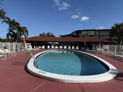 2900 NW 47th Terrace #304b, Lauderdale Lakes FL - photo 15 of 18