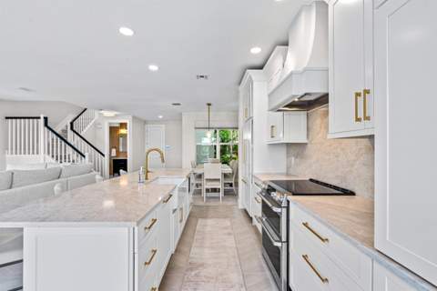 1570 NW 48th Place, Boca Raton FL - photo 9 of 30