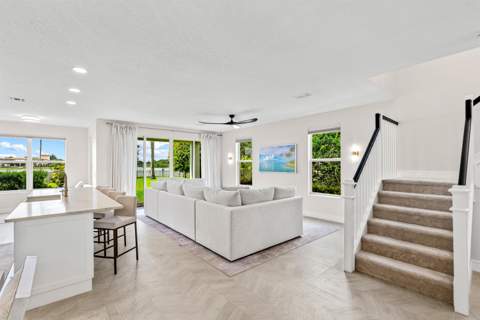 1570 NW 48th Place, Boca Raton FL - photo 12 of 30