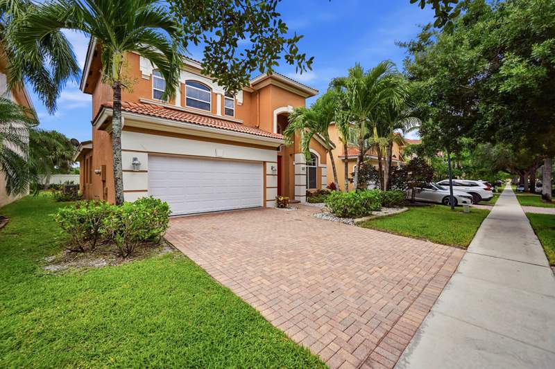 4 bedroom Single Family Residence at 421 Gazetta Way, Terracina Johnson Property, West Palm Beach — photo 2