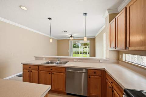 421 Gazetta Way, West Palm Beach FL - photo 18 of 67
