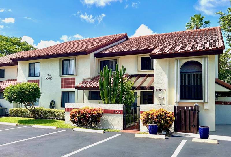 3 bedroom Condominium at 10615 Ocean Palm Way #102, Palm Chase, Boynton Beach — photo 4