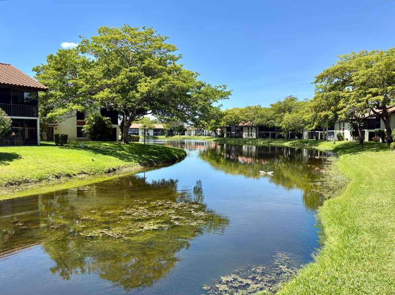 3 bedroom Condominium at 10615 Ocean Palm Way #102, Palm Chase, Boynton Beach — photo 3